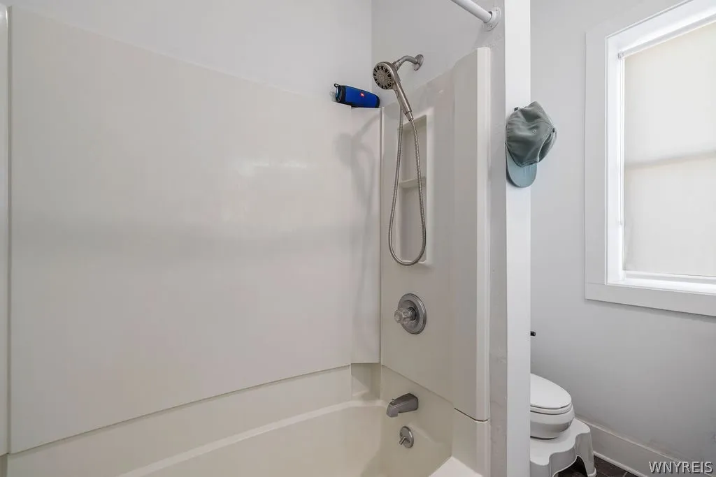 13-15 Lafayette Avenue, Buffalo, New York 14213, Buffalo, New York 14213, 4 Bedrooms Bedrooms, ,2 BathroomsBathrooms,Residential,For Sale,13-15 Lafayette Avenue, Buffalo, New York 14213,0,B1662659