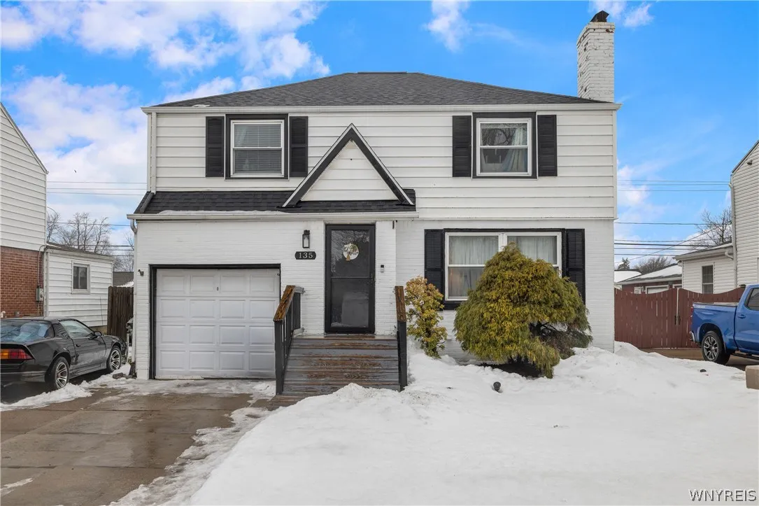135 Avalon Drive, Amherst, New York 14226, Amherst, New York 14226, 3 Bedrooms Bedrooms, 7 Rooms Rooms,2 BathroomsBathrooms,Residential,Closed,135 Avalon Drive, Amherst, New York 14226,0,B1662736