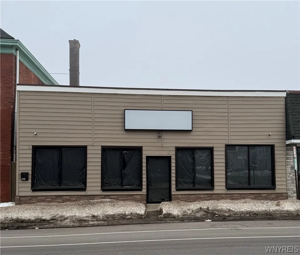 2034 South Park Avenue, Buffalo, New York 14220, Buffalo, New York 14220, ,Commercial Lease,For Rent,2034 South Park Avenue, Buffalo, New York 14220,0,B1662588