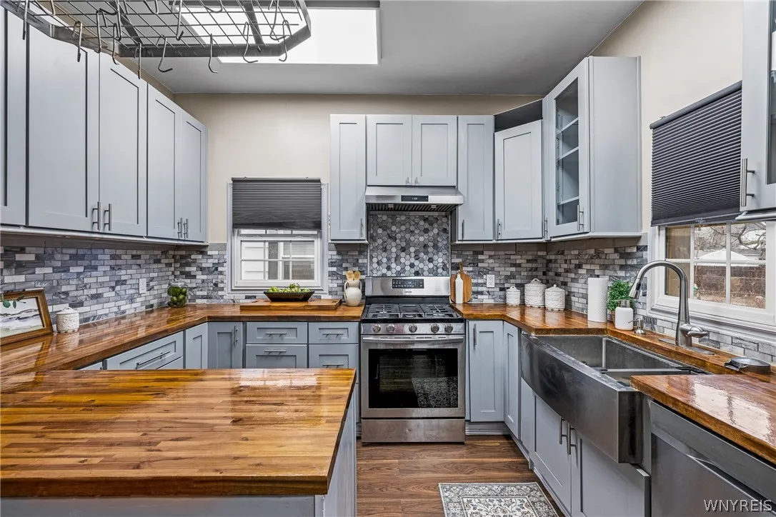 48 Garner Avenue, Buffalo, New York 14213, Buffalo, New York 14213, 4 Bedrooms Bedrooms, 7 Rooms Rooms,1 BathroomBathrooms,Residential,Closed,48 Garner Avenue, Buffalo, New York 14213,0,B1662757