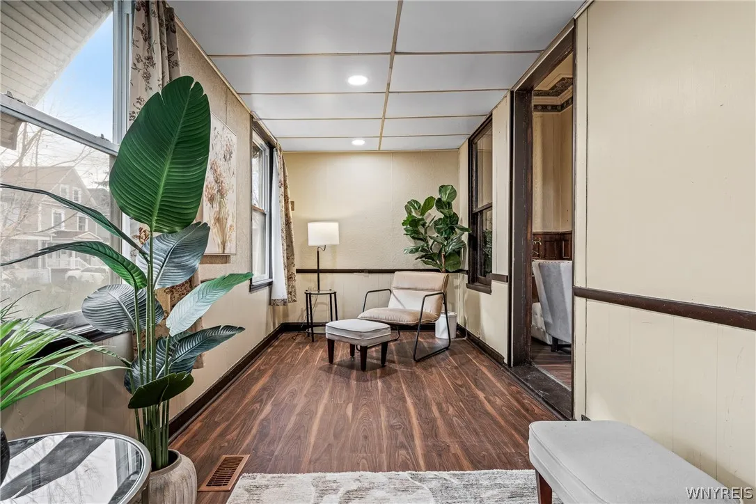 48 Garner Avenue, Buffalo, New York 14213, Buffalo, New York 14213, 4 Bedrooms Bedrooms, 7 Rooms Rooms,1 BathroomBathrooms,Residential,Closed,48 Garner Avenue, Buffalo, New York 14213,0,B1662757