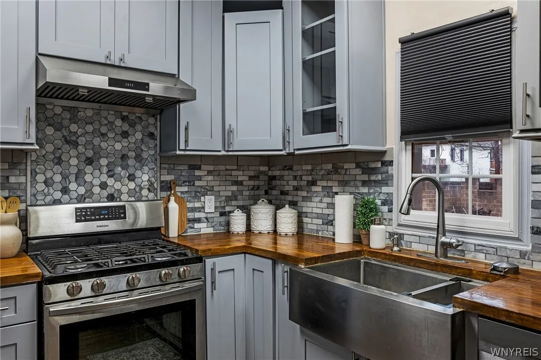 48 Garner Avenue, Buffalo, New York 14213, Buffalo, New York 14213, 4 Bedrooms Bedrooms, 7 Rooms Rooms,1 BathroomBathrooms,Residential,Closed,48 Garner Avenue, Buffalo, New York 14213,0,B1662757