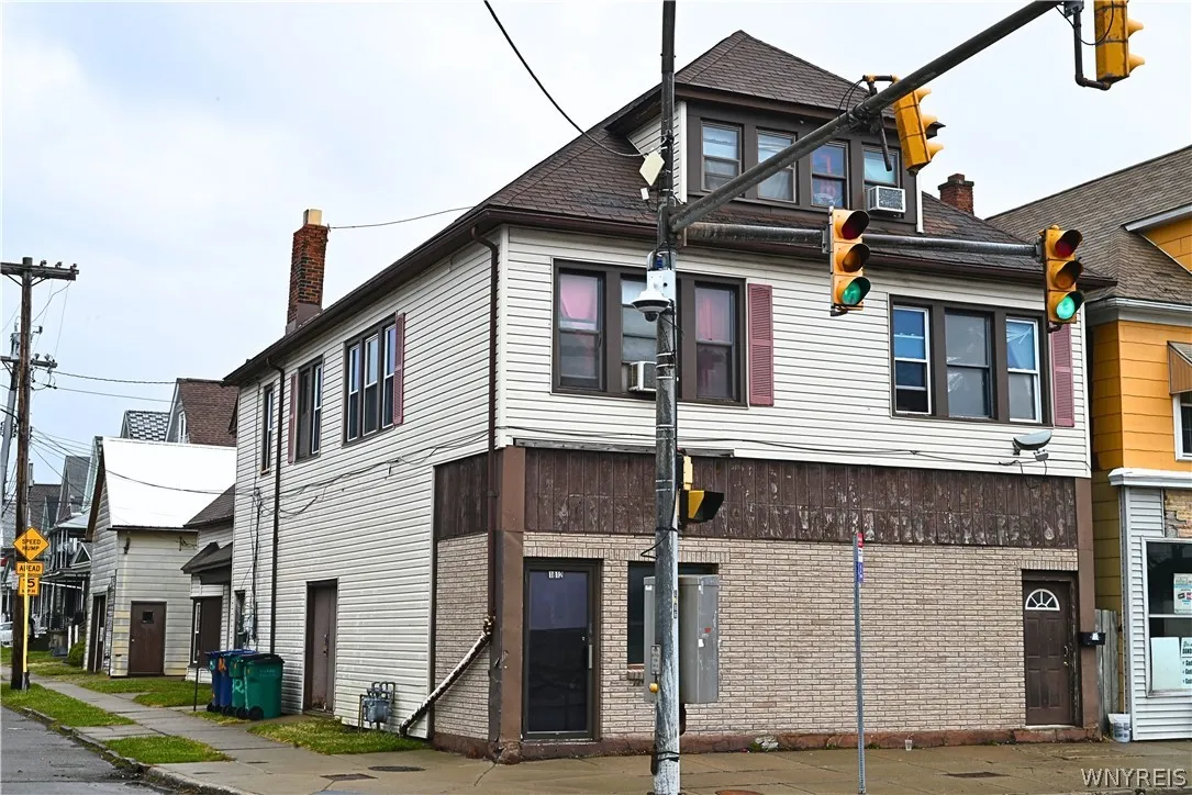 1812 Clinton Street, Buffalo, New York 14206, Buffalo, New York 14206, ,Commercial Sale,For Sale,1812 Clinton Street, Buffalo, New York 14206,0,B1662000