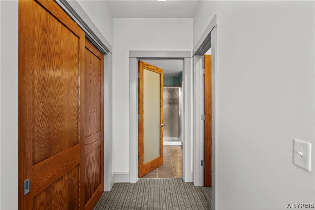 149 Swan 206, Buffalo, New York 14203, Buffalo, New York 14203, 2 Bedroom Bedrooms, 5 Room Rooms,2 BathroomBathrooms,Residential,For Sale,149 Swan 206, Buffalo, New York 14203,0,B1662960