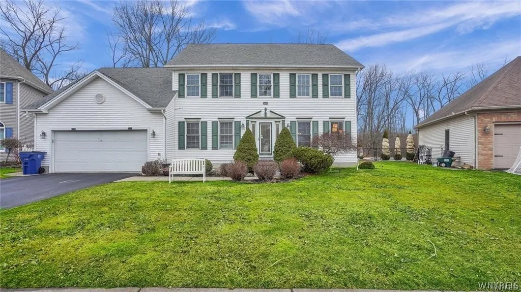 83 Huntingwood Drive, Amherst, New York 14051, Amherst, New York 14051, 4 Bedrooms Bedrooms, 10 Rooms Rooms,2 BathroomsBathrooms,Residential Lease,For Rent,83 Huntingwood Drive, Amherst, New York 14051,0,B1663052