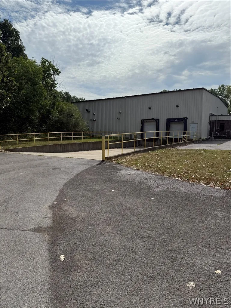 4255 Research Parkway, Clarence, New York 14031, Clarence, New York 14031, ,Commercial Sale,For Sale,4255 Research Parkway, Clarence, New York 14031,0,B1662959