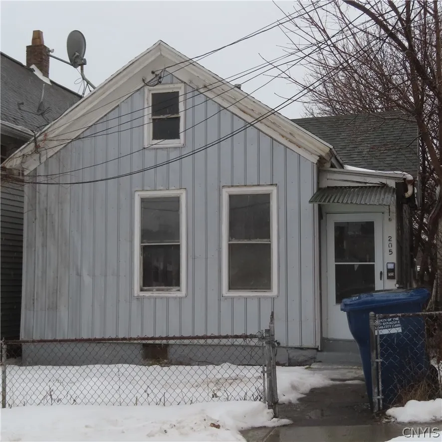 205 Danforth Street, Syracuse, New York 13208, Syracuse, New York 13208, 2 Bedrooms Bedrooms, 4 Rooms Rooms,1 BathroomBathrooms,Residential,For Sale,205 Danforth Street, Syracuse, New York 13208,0,S1662922 205 Danforth Street, Syracuse, New York 13208, Syracuse, New York 13208, 2 Bedrooms Bedrooms, 4 Rooms Rooms,1 BathroomBathrooms,Residential,For Sale,205 Danforth Street, Syracuse, New York 13208,0,S1662922