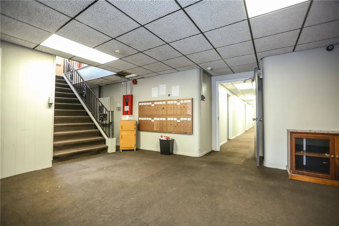 400 Main Street B4, East Rochester, New York 14445, East Rochester, New York 14445, 3 Rooms Rooms,1 BathroomBathrooms,Residential Lease,For Rent,400 Main Street B4, East Rochester, New York 14445,0,R1663173