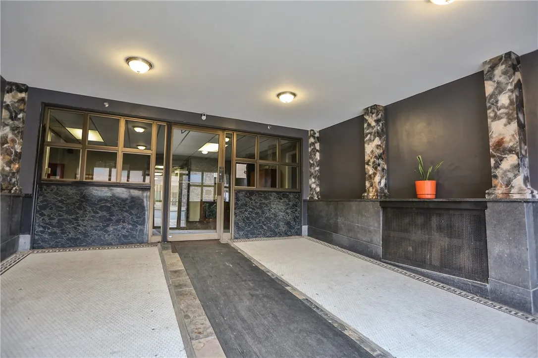 400 Main Street B4, East Rochester, New York 14445, East Rochester, New York 14445, 3 Rooms Rooms,1 BathroomBathrooms,Residential Lease,For Rent,400 Main Street B4, East Rochester, New York 14445,0,R1663173