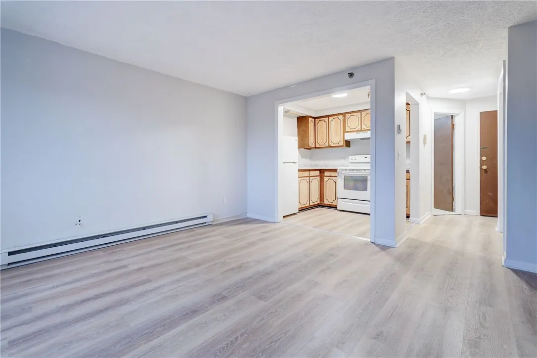 400 Main Street B4, East Rochester, New York 14445, East Rochester, New York 14445, 3 Rooms Rooms,1 BathroomBathrooms,Residential Lease,For Rent,400 Main Street B4, East Rochester, New York 14445,0,R1663173