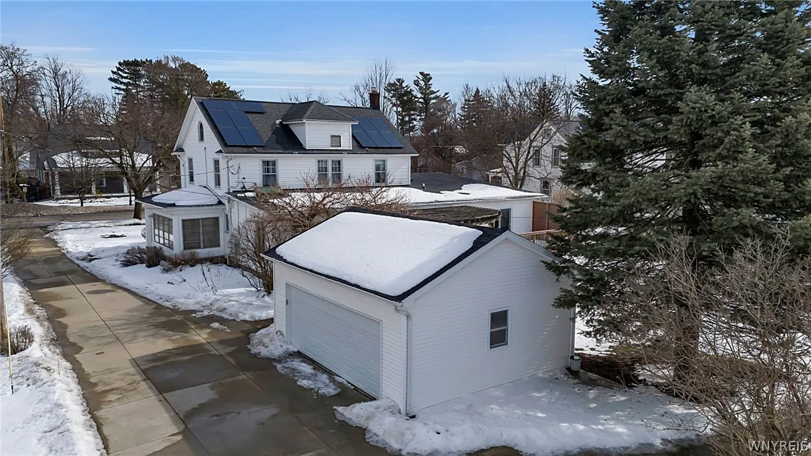 6034 Goodrich Road, Clarence, New York 14032, Clarence, New York 14032, 5 Bedrooms Bedrooms, ,3 BathroomsBathrooms,Residential,Closed,6034 Goodrich Road, Clarence, New York 14032,0,B1663101