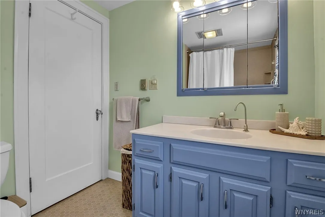 6034 Goodrich Road, Clarence, New York 14032, Clarence, New York 14032, 5 Bedrooms Bedrooms, ,3 BathroomsBathrooms,Residential,Closed,6034 Goodrich Road, Clarence, New York 14032,0,B1663101