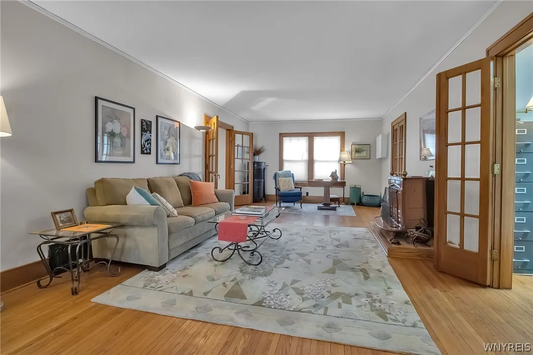 6034 Goodrich Road, Clarence, New York 14032, Clarence, New York 14032, 5 Bedrooms Bedrooms, ,3 BathroomsBathrooms,Residential,Closed,6034 Goodrich Road, Clarence, New York 14032,0,B1663101