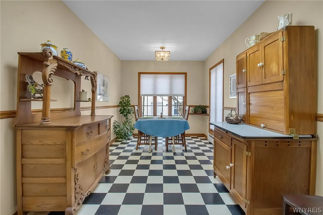 6034 Goodrich Road, Clarence, New York 14032, Clarence, New York 14032, 5 Bedrooms Bedrooms, ,3 BathroomsBathrooms,Residential,Closed,6034 Goodrich Road, Clarence, New York 14032,0,B1663101