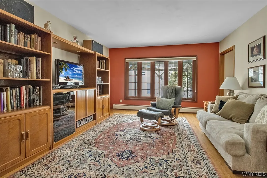 6034 Goodrich Road, Clarence, New York 14032, Clarence, New York 14032, 5 Bedrooms Bedrooms, ,3 BathroomsBathrooms,Residential,Closed,6034 Goodrich Road, Clarence, New York 14032,0,B1663101