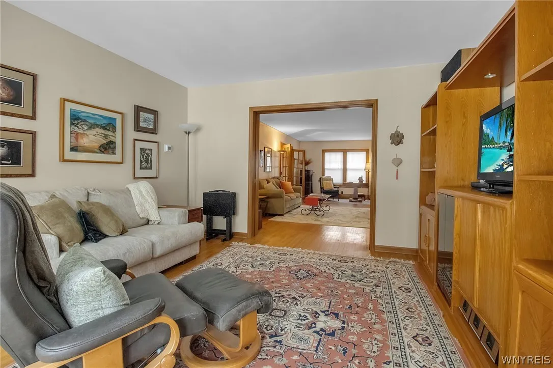 6034 Goodrich Road, Clarence, New York 14032, Clarence, New York 14032, 5 Bedrooms Bedrooms, ,3 BathroomsBathrooms,Residential,Closed,6034 Goodrich Road, Clarence, New York 14032,0,B1663101