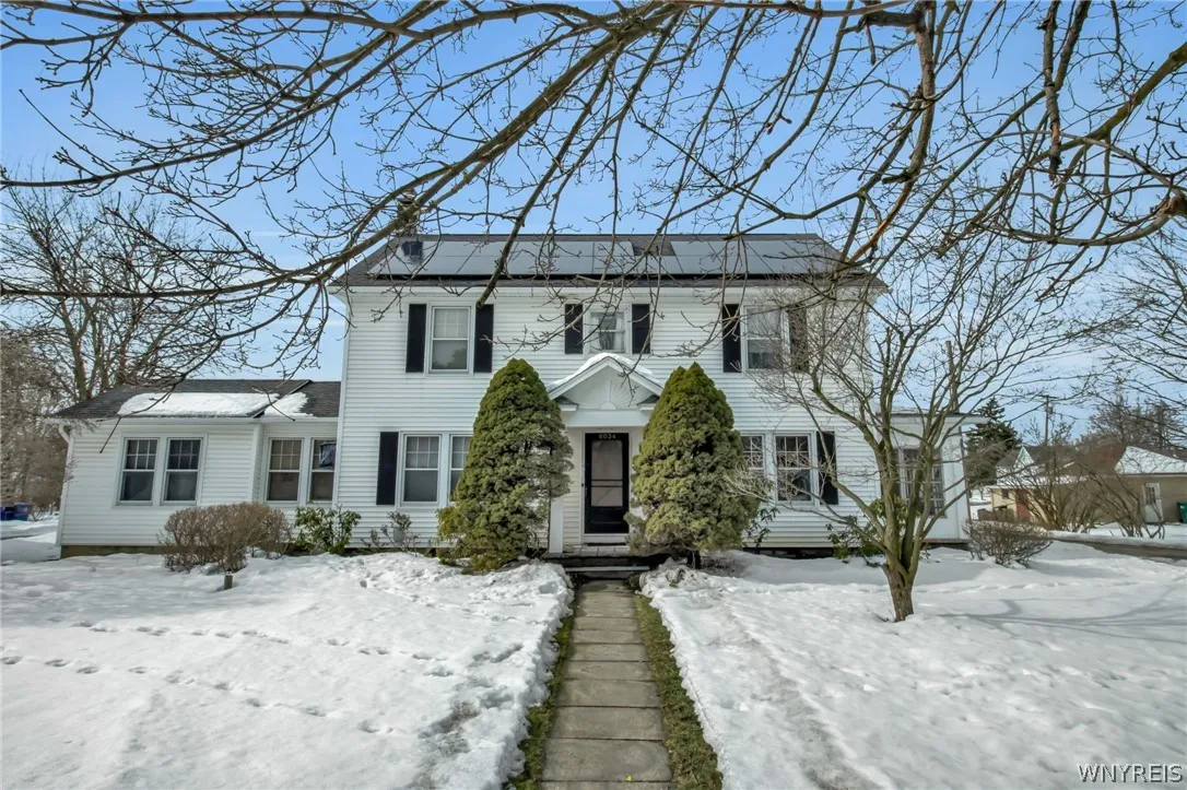 6034 Goodrich Road, Clarence, New York 14032, Clarence, New York 14032, 5 Bedrooms Bedrooms, ,3 BathroomsBathrooms,Residential,Closed,6034 Goodrich Road, Clarence, New York 14032,0,B1663101