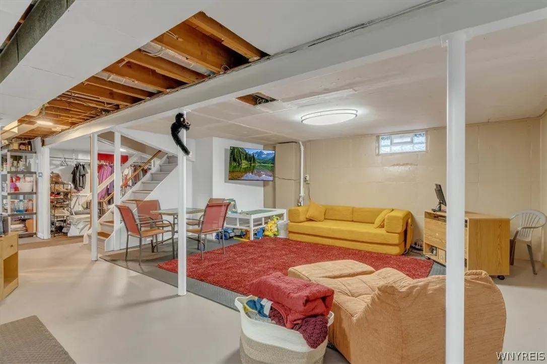 215 Fairfield Avenue, Tonawanda, New York 14223, Tonawanda, New York 14223, 3 Bedrooms Bedrooms, 5 Rooms Rooms,1 BathroomBathrooms,Residential,Closed,215 Fairfield Avenue, Tonawanda, New York 14223,0,B1663378