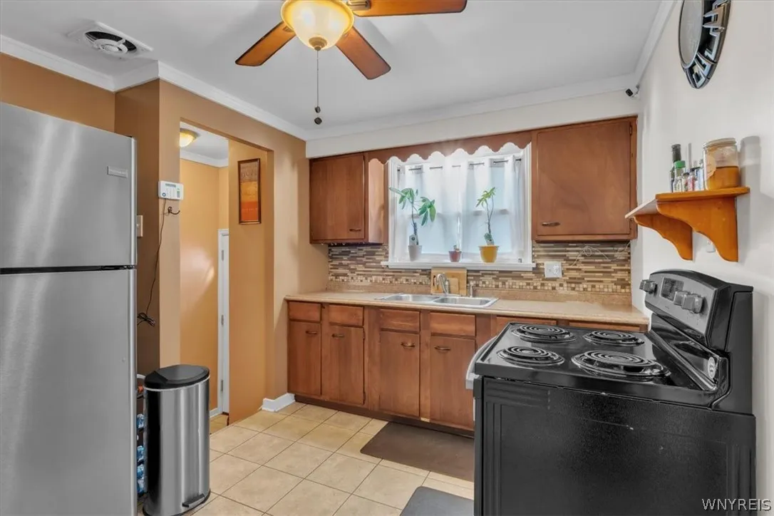 215 Fairfield Avenue, Tonawanda, New York 14223, Tonawanda, New York 14223, 3 Bedrooms Bedrooms, 5 Rooms Rooms,1 BathroomBathrooms,Residential,Closed,215 Fairfield Avenue, Tonawanda, New York 14223,0,B1663378