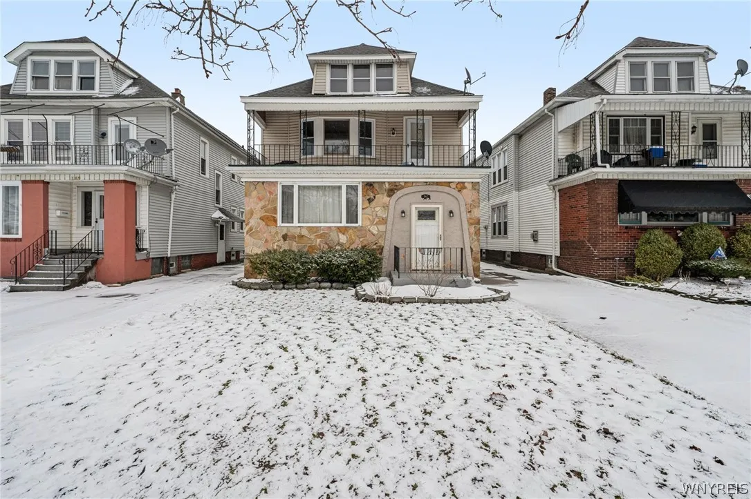 167 Lovering Avenue, Buffalo, New York 14216, Buffalo, New York 14216, 6 Bedrooms Bedrooms, ,3 BathroomsBathrooms,Residential,Closed,167 Lovering Avenue, Buffalo, New York 14216,0,B1663397