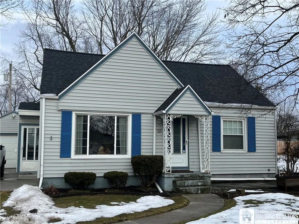 93 Mayfield Avenue, Tonawanda, New York 14150, Tonawanda, New York 14150, 3 Bedrooms Bedrooms, 7 Rooms Rooms,2 BathroomsBathrooms,Residential,Closed,93 Mayfield Avenue, Tonawanda, New York 14150,0,R1663428