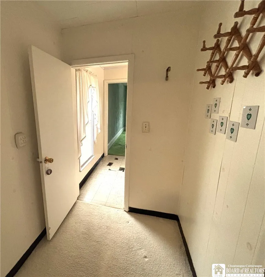 15 Franklin Street, Jamestown, New York 14701, Jamestown, New York 14701, 3 Bedrooms Bedrooms, 7 Rooms Rooms,1 BathroomBathrooms,Residential,For Sale,15 Franklin Street, Jamestown, New York 14701,0,R1662855