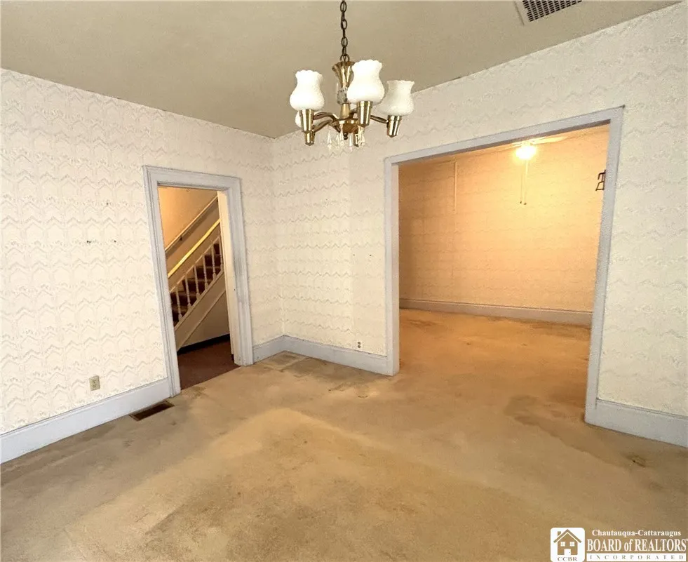 15 Franklin Street, Jamestown, New York 14701, Jamestown, New York 14701, 3 Bedrooms Bedrooms, 7 Rooms Rooms,1 BathroomBathrooms,Residential,For Sale,15 Franklin Street, Jamestown, New York 14701,0,R1662855