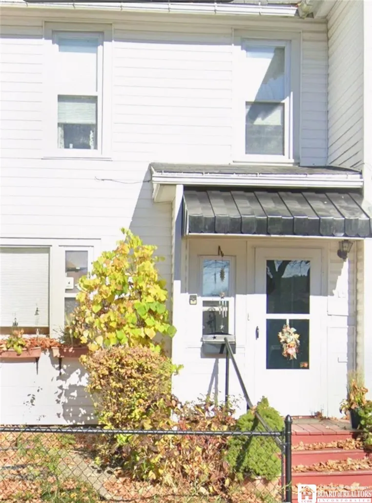 15 Franklin Street, Jamestown, New York 14701, Jamestown, New York 14701, 3 Bedrooms Bedrooms, 7 Rooms Rooms,1 BathroomBathrooms,Residential,For Sale,15 Franklin Street, Jamestown, New York 14701,0,R1662855