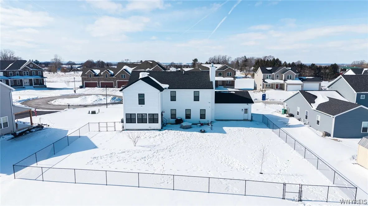 5704 Eleni Court, Avon, New York 14414, Avon, New York 14414, 4 Bedrooms Bedrooms, 8 Rooms Rooms,3 BathroomsBathrooms,Residential,Closed,5704 Eleni Court, Avon, New York 14414,0,B1663028