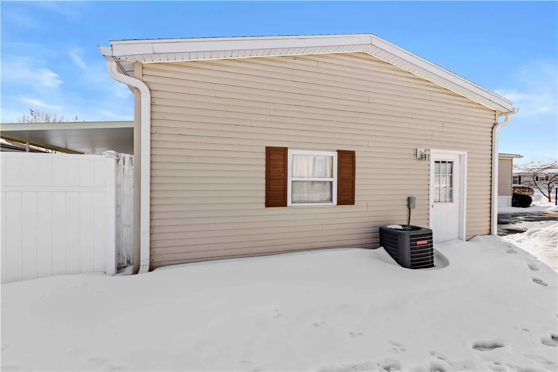 971 Gypsum Mills St Street 441, Victor, New York 1, Victor, New York 14564, 3 Bedrooms Bedrooms, 7 Rooms Rooms,2 BathroomsBathrooms,Residential,Closed,971 Gypsum Mills St Street 441, Victor, New York 1,0,R1658900