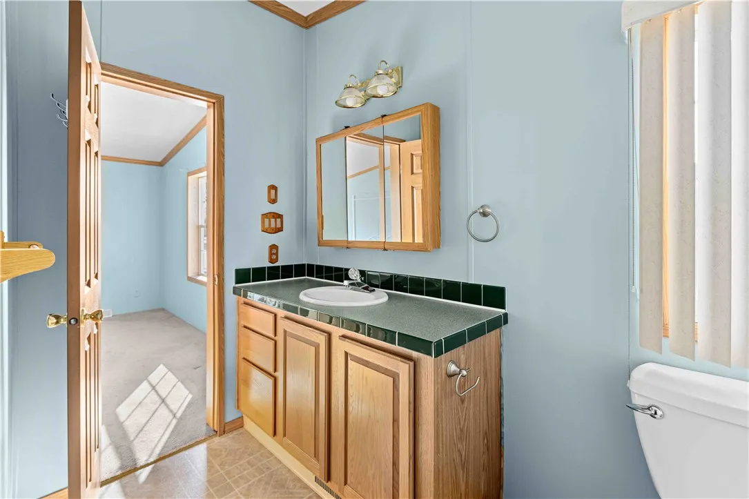971 Gypsum Mills St Street 441, Victor, New York 1, Victor, New York 14564, 3 Bedrooms Bedrooms, 7 Rooms Rooms,2 BathroomsBathrooms,Residential,Closed,971 Gypsum Mills St Street 441, Victor, New York 1,0,R1658900