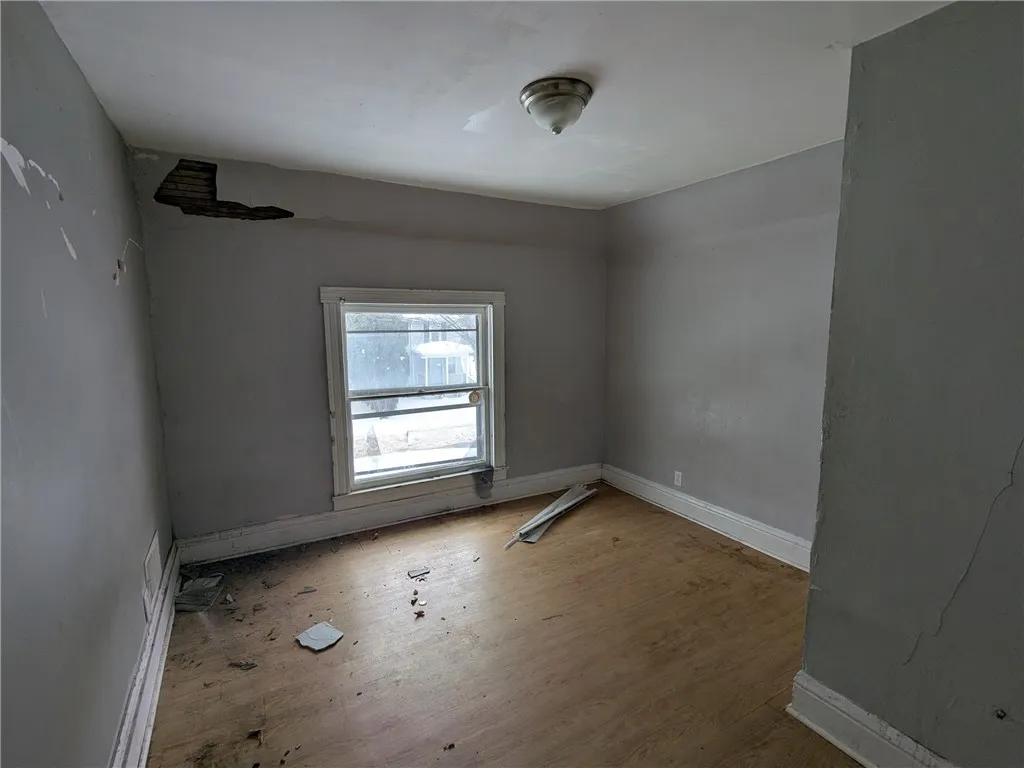 88 Monica Street, Rochester, New York 14619, Rochester, New York 14619, 4 Bedrooms Bedrooms, 5 Rooms Rooms,1 BathroomBathrooms,Residential,For Sale,88 Monica Street, Rochester, New York 14619,0,R1662418