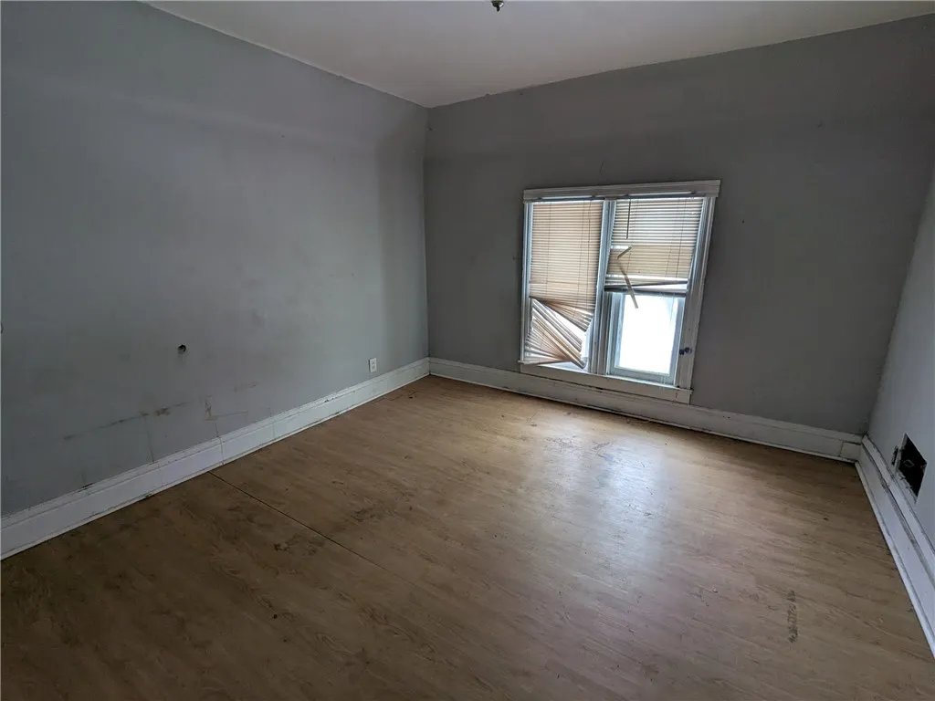 88 Monica Street, Rochester, New York 14619, Rochester, New York 14619, 4 Bedrooms Bedrooms, 5 Rooms Rooms,1 BathroomBathrooms,Residential,For Sale,88 Monica Street, Rochester, New York 14619,0,R1662418