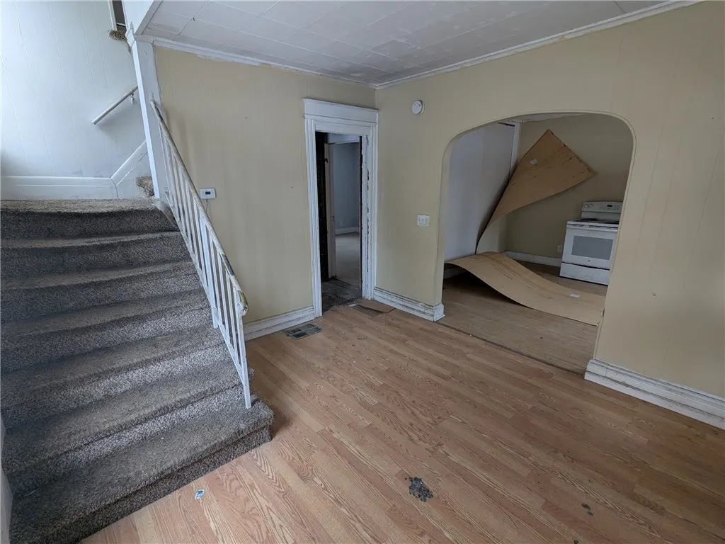 88 Monica Street, Rochester, New York 14619, Rochester, New York 14619, 4 Bedrooms Bedrooms, 5 Rooms Rooms,1 BathroomBathrooms,Residential,For Sale,88 Monica Street, Rochester, New York 14619,0,R1662418