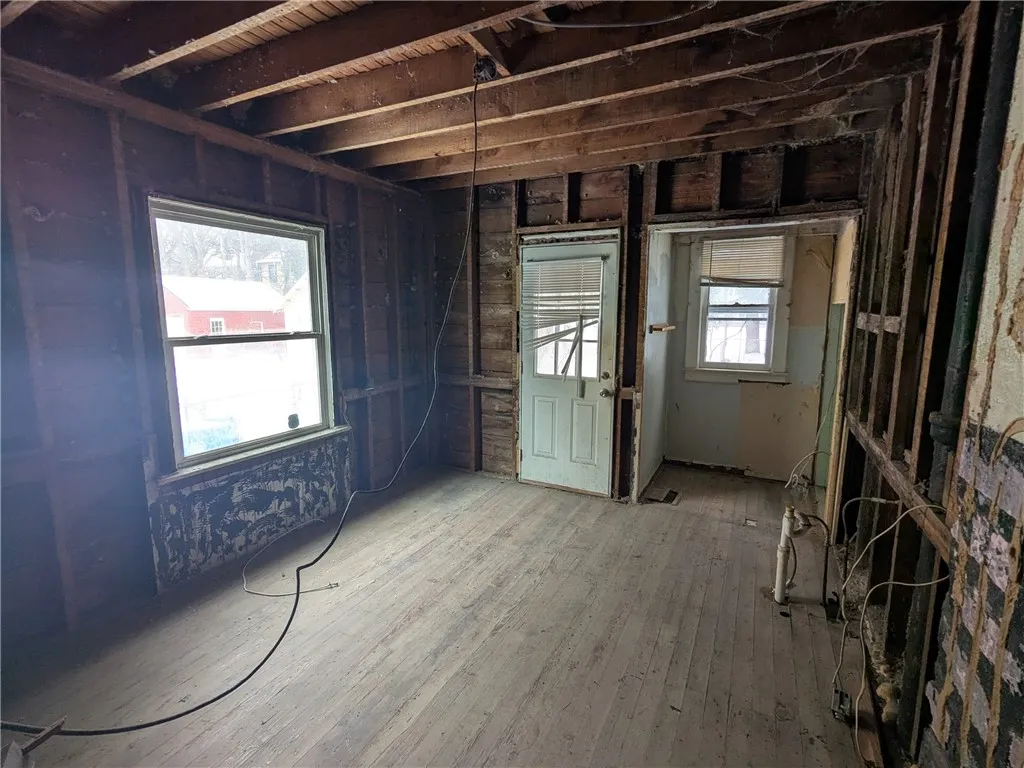 88 Monica Street, Rochester, New York 14619, Rochester, New York 14619, 4 Bedrooms Bedrooms, 5 Rooms Rooms,1 BathroomBathrooms,Residential,For Sale,88 Monica Street, Rochester, New York 14619,0,R1662418