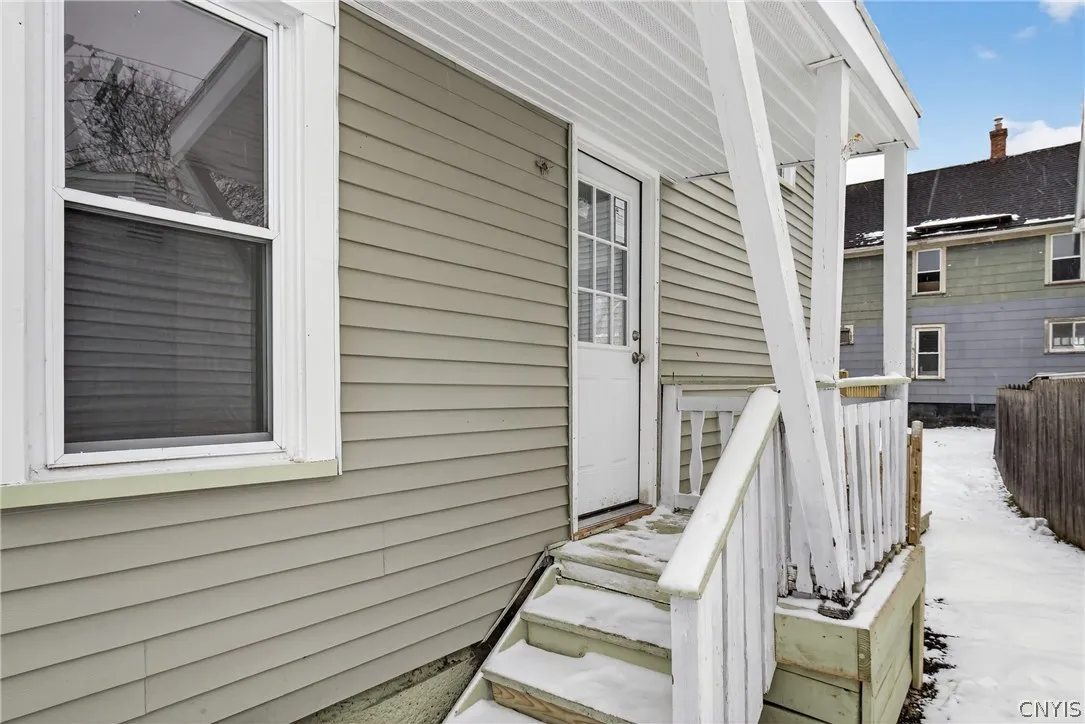 204 East Maple Avenue, East Rochester, New York 14, East Rochester, New York 14445, 2 Bedrooms Bedrooms, 3 Rooms Rooms,1 BathroomBathrooms,Residential,For Sale,204 East Maple Avenue, East Rochester, New York 14,0,S1663477