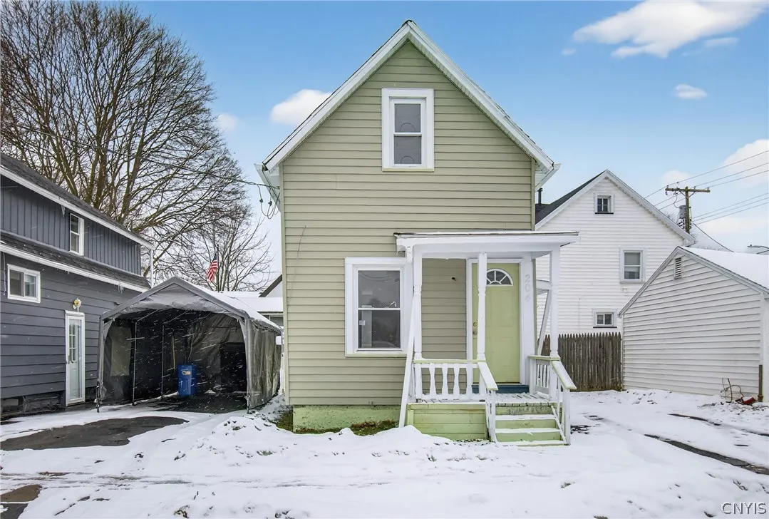 204 East Maple Avenue, East Rochester, New York 14, East Rochester, New York 14445, 2 Bedrooms Bedrooms, 3 Rooms Rooms,1 BathroomBathrooms,Residential,For Sale,204 East Maple Avenue, East Rochester, New York 14,0,S1663477