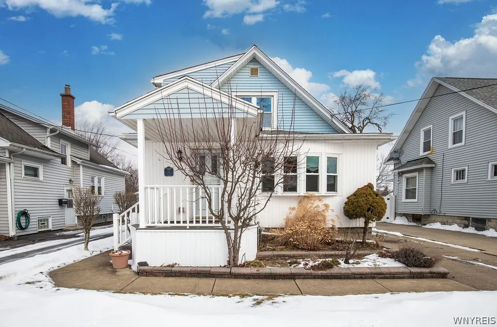 39 Walter Avenue, Tonawanda, New York 14150, Tonawanda, New York 14150, 3 Bedrooms Bedrooms, 9 Rooms Rooms,2 BathroomsBathrooms,Residential,Closed,39 Walter Avenue, Tonawanda, New York 14150,0,B1663813