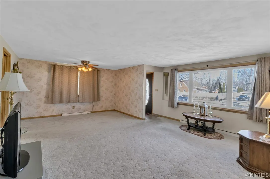 29 Danebrock Drive, Amherst, New York 14226, Amherst, New York 14226, 3 Bedrooms Bedrooms, 5 Rooms Rooms,2 BathroomsBathrooms,Residential,For Sale,29 Danebrock Drive, Amherst, New York 14226,0,B1664397