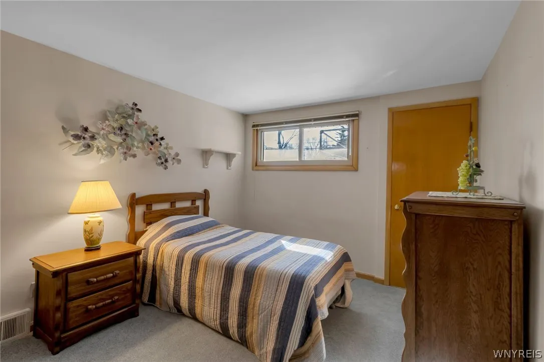 29 Danebrock Drive, Amherst, New York 14226, Amherst, New York 14226, 3 Bedrooms Bedrooms, 5 Rooms Rooms,2 BathroomsBathrooms,Residential,For Sale,29 Danebrock Drive, Amherst, New York 14226,0,B1664397