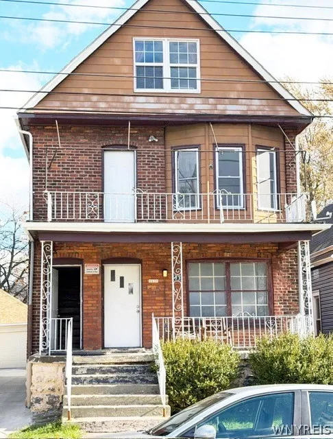 43 Countess Avenue, Buffalo, New York 14211, Buffalo, New York 14211, 5 Bedrooms Bedrooms, ,2 BathroomsBathrooms,Residential,For Sale,43 Countess Avenue, Buffalo, New York 14211,0,B1664763