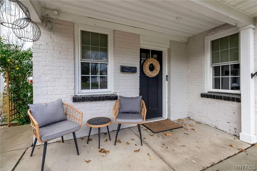 196 Mill Street, Amherst, New York 14221, Amherst, New York 14221, 3 Bedrooms Bedrooms, 7 Rooms Rooms,2 BathroomsBathrooms,Residential,For Sale,196 Mill Street, Amherst, New York 14221,0,B1664635