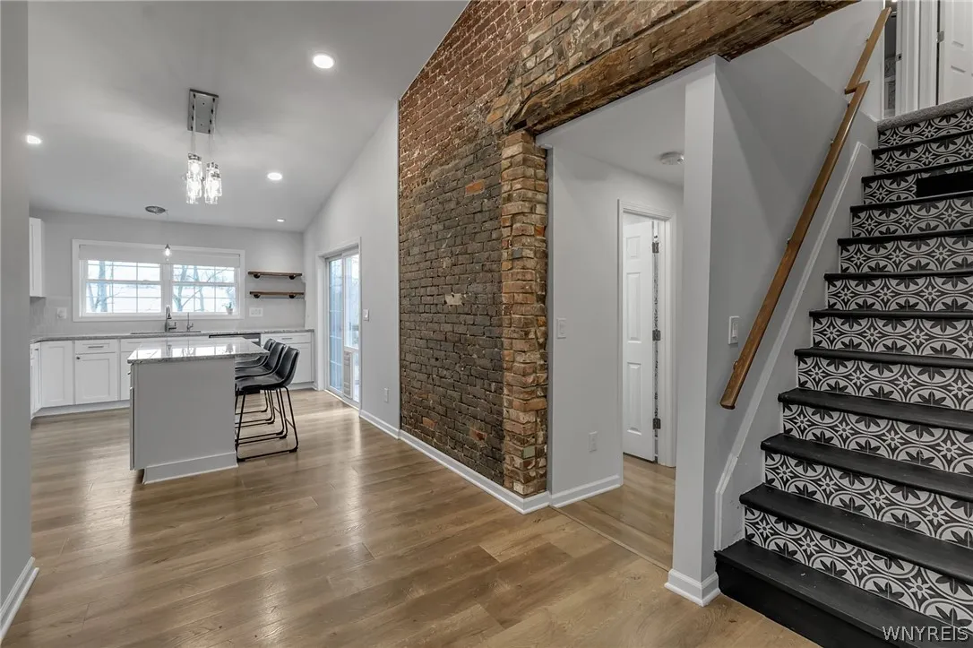 196 Mill Street, Amherst, New York 14221, Amherst, New York 14221, 3 Bedrooms Bedrooms, 7 Rooms Rooms,2 BathroomsBathrooms,Residential,For Sale,196 Mill Street, Amherst, New York 14221,0,B1664635