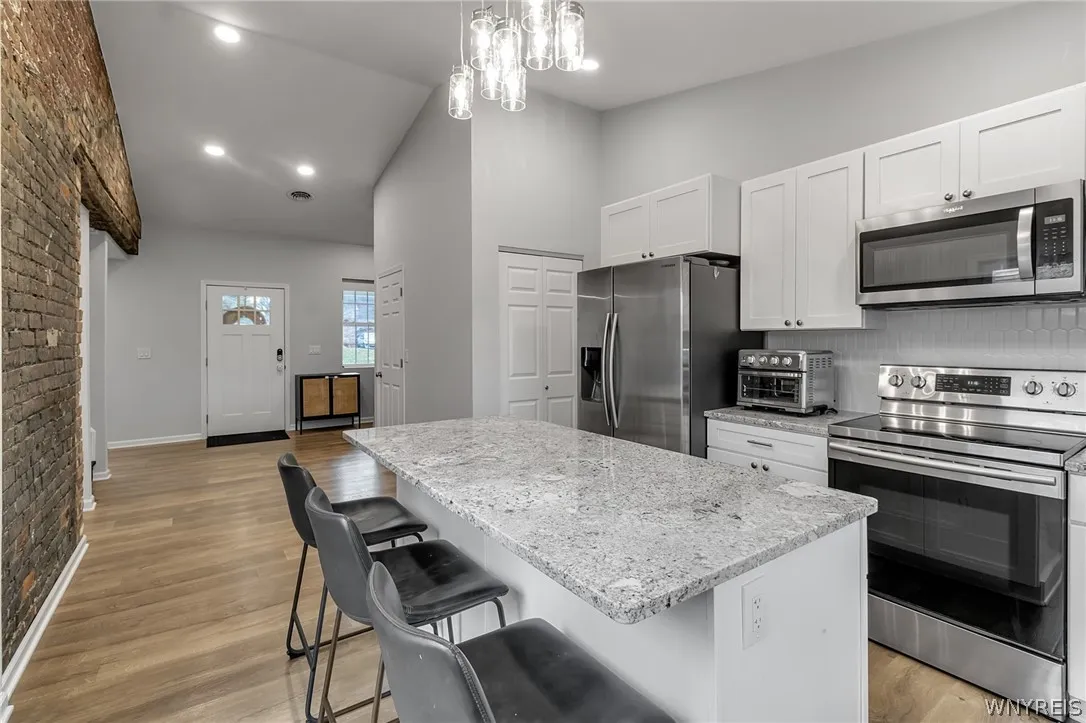 196 Mill Street, Amherst, New York 14221, Amherst, New York 14221, 3 Bedrooms Bedrooms, 7 Rooms Rooms,2 BathroomsBathrooms,Residential,For Sale,196 Mill Street, Amherst, New York 14221,0,B1664635