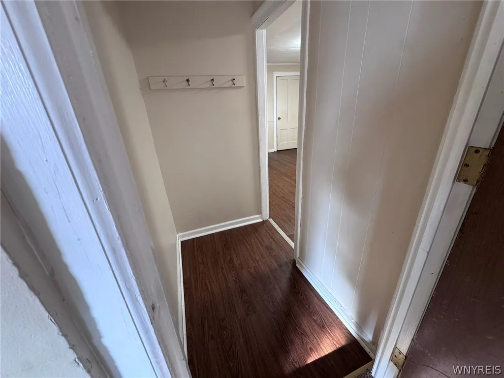 10761 Main Street 2, Clarence, New York 14031, Clarence, New York 14031, 1 Bedroom Bedrooms, 4 Rooms Rooms,1 BathroomBathrooms,Residential Lease,For Rent,10761 Main Street 2, Clarence, New York 14031,0,B1664831