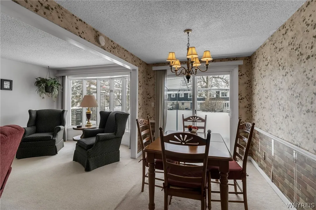 208 Harrogate, Amherst, New York 14221, Amherst, New York 14221, 3 Bedrooms Bedrooms, 8 Rooms Rooms,2 BathroomsBathrooms,Residential,For Sale,208 Harrogate, Amherst, New York 14221,0,B1662656