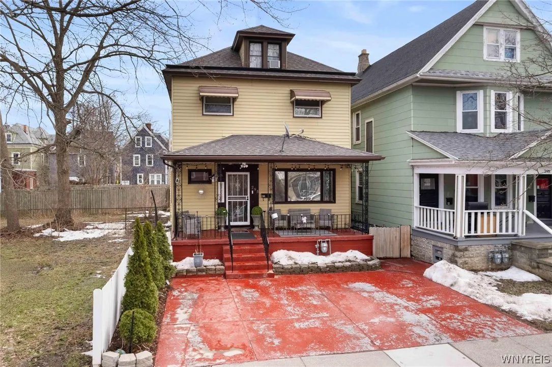 295 Hoyt Street, Buffalo, New York 14213, Buffalo, New York 14213, 4 Bedrooms Bedrooms, 9 Rooms Rooms,1 BathroomBathrooms,Residential,For Sale,295 Hoyt Street, Buffalo, New York 14213,0,B1664640