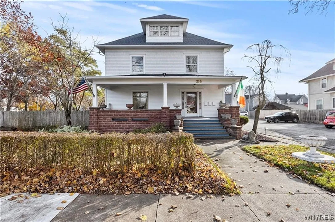 319 Wheatfield Street, North Tonawanda, New York 1, North Tonawanda, New York 14120, 1 Bedroom Bedrooms, 3 Rooms Rooms,1 BathroomBathrooms,Residential Lease,For Rent,319 Wheatfield Street, North Tonawanda, New York 1,0,B1664833
