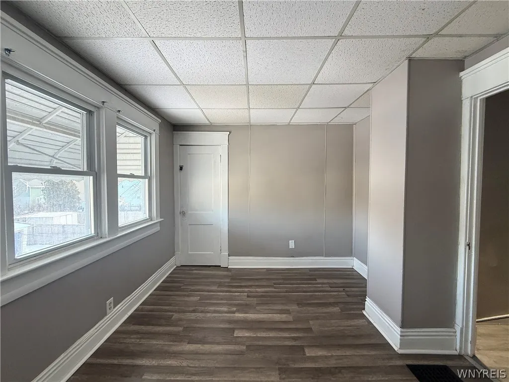 187 Condon Avenue, Buffalo, New York 14207, Buffalo, New York 14207, 3 Bedrooms Bedrooms, 6 Rooms Rooms,1 BathroomBathrooms,Residential,For Sale,187 Condon Avenue, Buffalo, New York 14207,0,B1664412