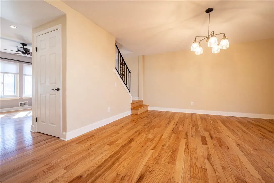 169 New Wickham Drive, Penfield, New York 14526, Penfield, New York 14526, 3 Bedrooms Bedrooms, 6 Rooms Rooms,2 BathroomsBathrooms,Residential,Closed,169 New Wickham Drive, Penfield, New York 14526,0,R1664169